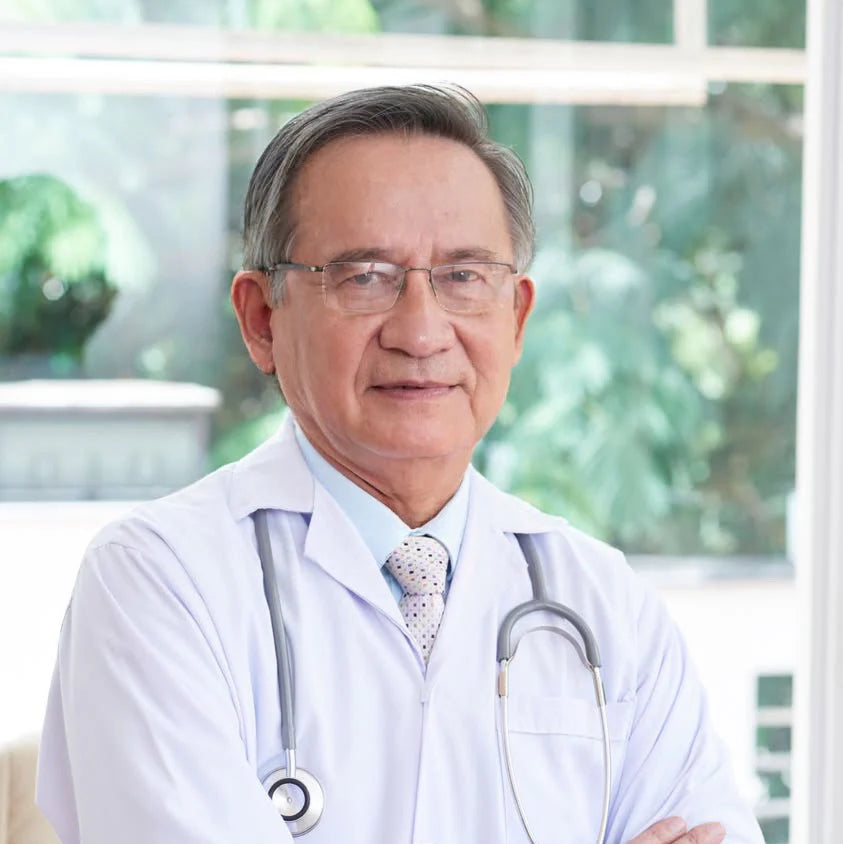 <strong>Dr. Nathan</strong>